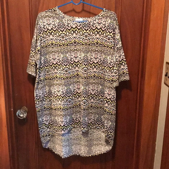 Lularoe Irma - Picture 1 of 4